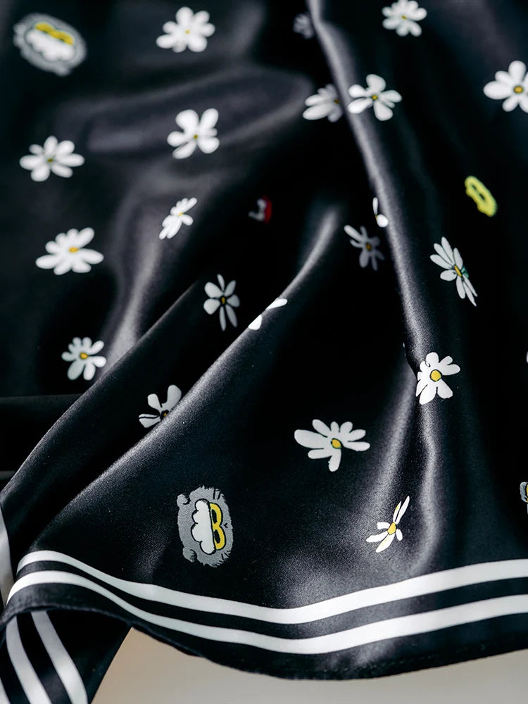 [PRE-ORDER] ZO&FRIENDS - ZOA SCARF SIGNATURE (BLACK)