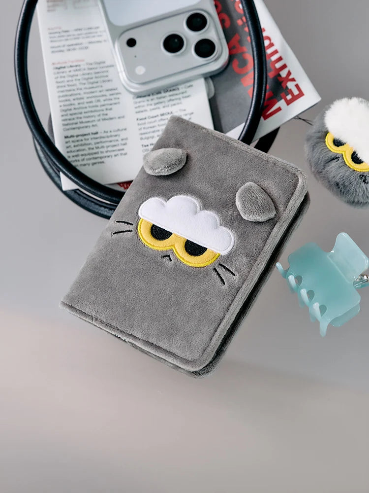 [PRE-ORDER] ZO&FRIENDS - ZOA PASSPORT COVER SIGNATURE