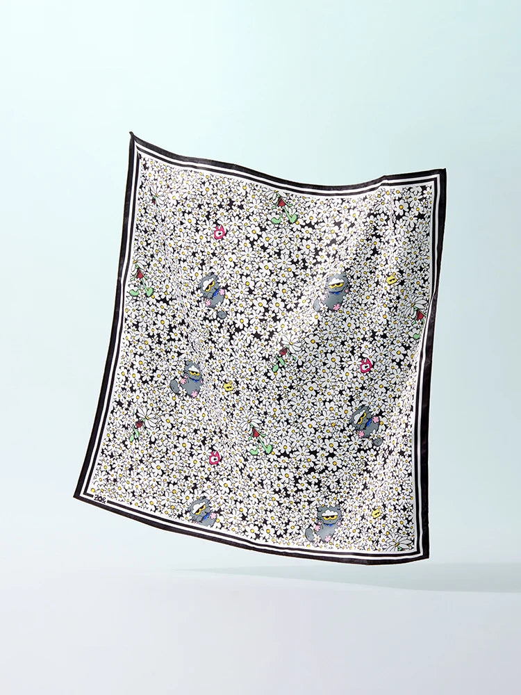 [PRE-ORDER] ZO&FRIENDS - ZOA SCARF SIGNATURE (WHITE)